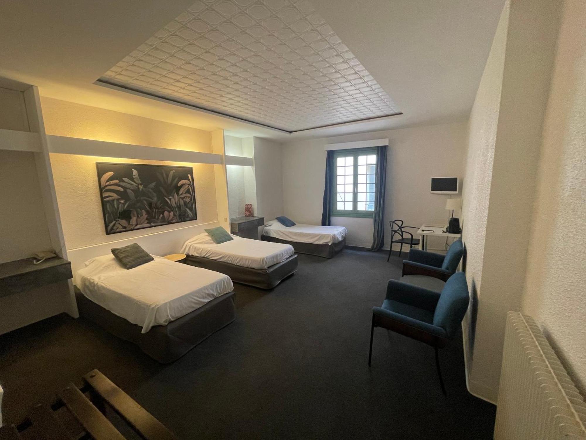 Hotel De La Loge Perpignan Bagian luar foto
